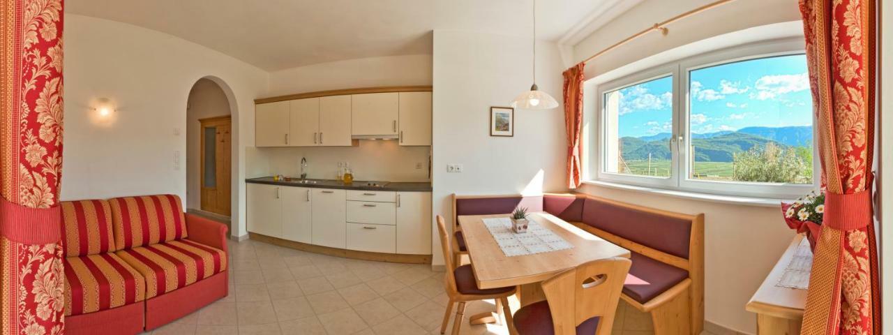 Unterstoan Hof Apartment Termeno Exterior photo
